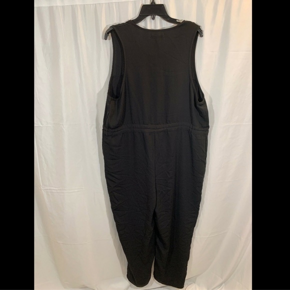 NWT $99 GLAMOROUS Curve Button Front Jumpsuit in‎ Black [SZ 16 ] - Picture 6 of 8